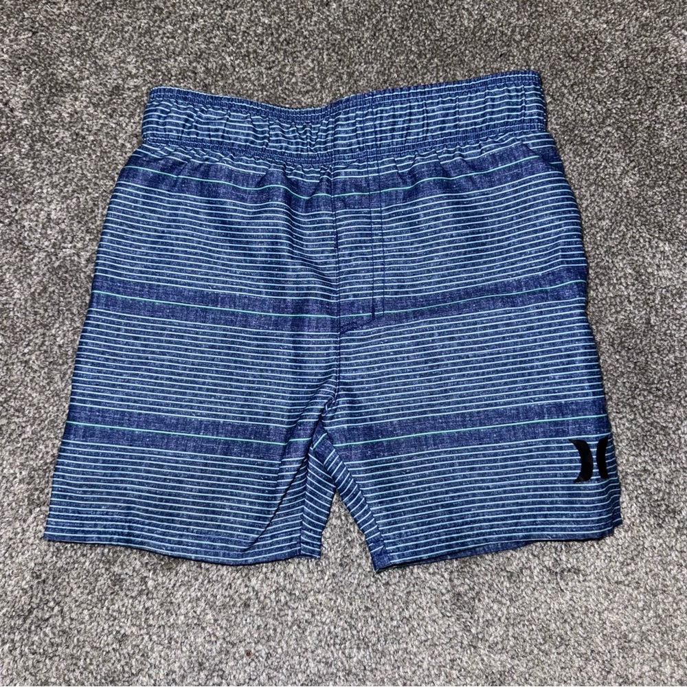 Hurley Rash Guard & Swim Trunk Set - Picture 4 of 6